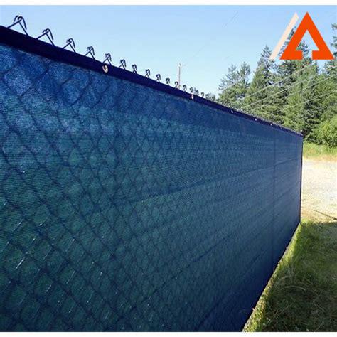 construction-privacy-screen,Types of Materials for Construction Privacy Screen,