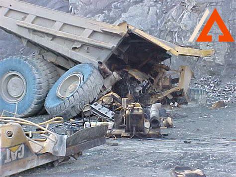 construction-truck-accident-lawyer,Causes of Construction Truck Accidents,