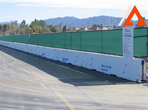 temporary-construction-barrier,Importance of Temporary Construction Barrier,