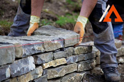 stonewall-construction,Finding the Right Stone for Stonewall Construction,